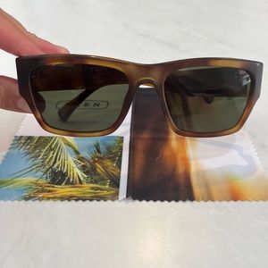 NWOT RAEN Rufio in Split Finish Moab Desert Sunglasses